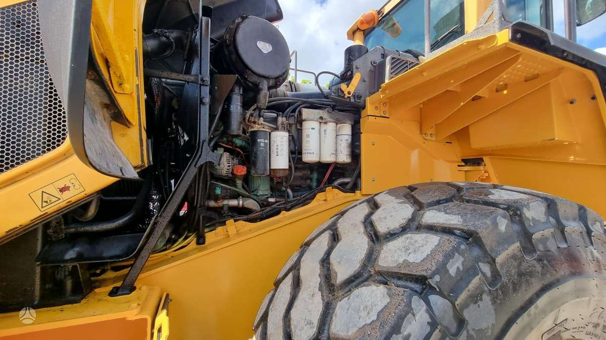 Volvo L180G, frontal loader