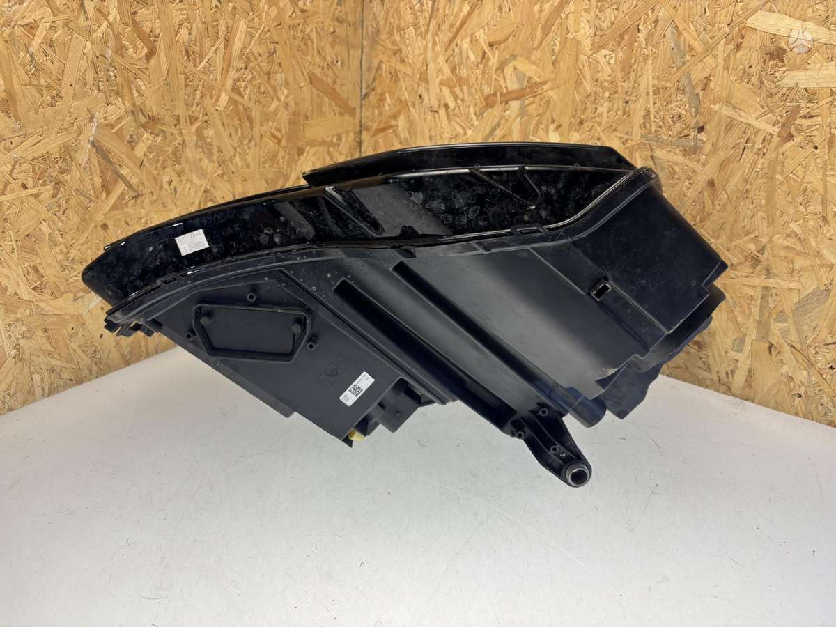 Skoda Karoq, 57B941015, Cen27367