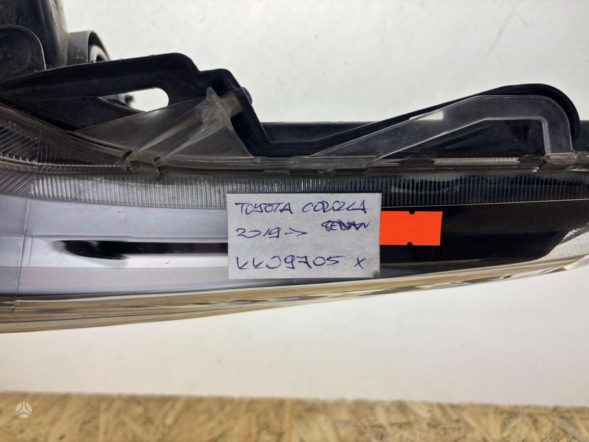 Toyota Corolla, 8115002T31, Cen27382