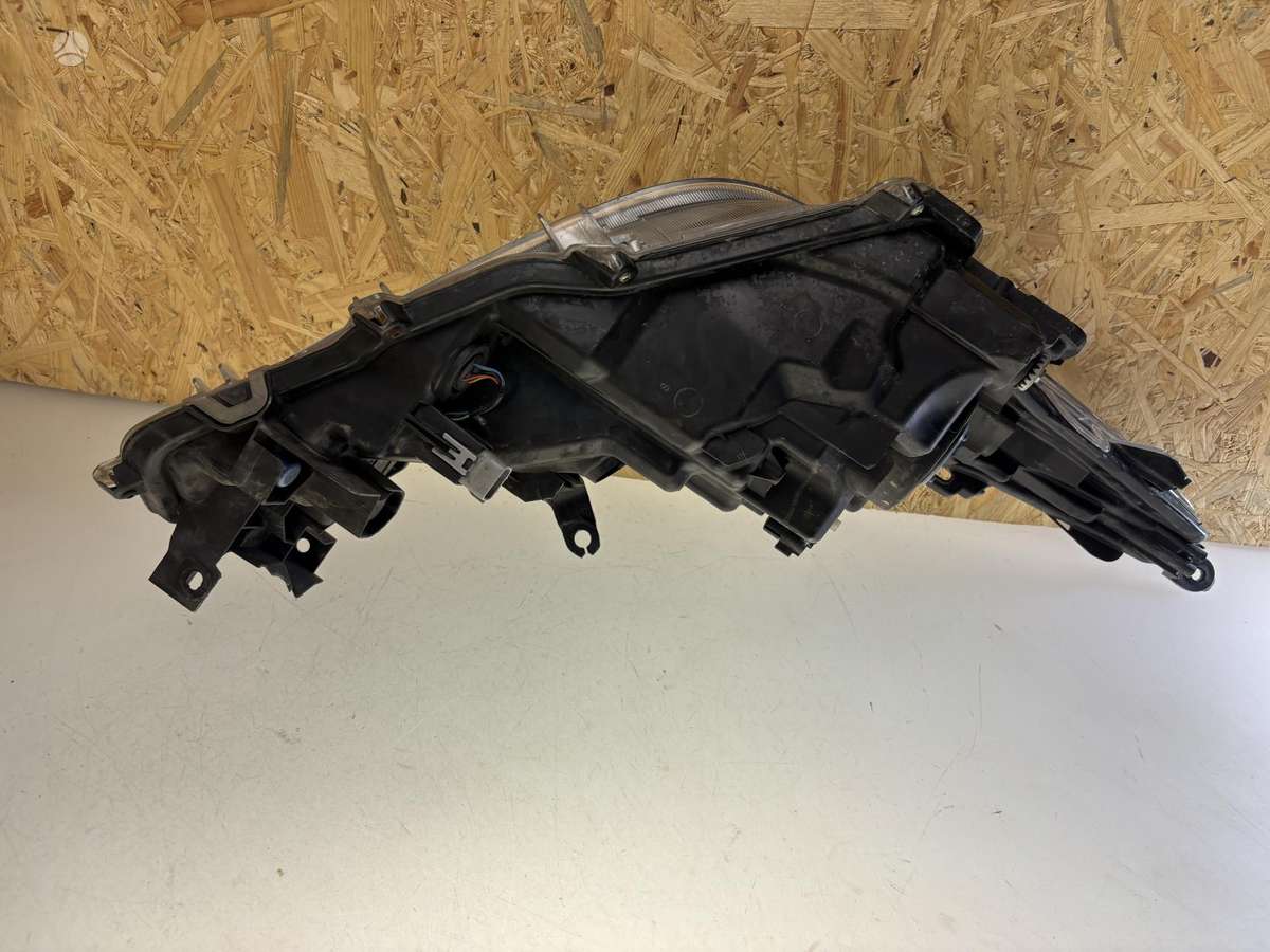 Toyota Corolla, 8117002T31, Cen27383