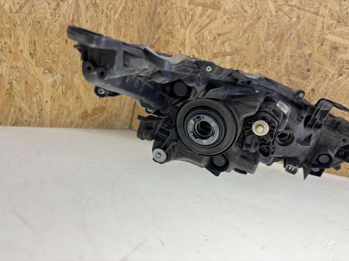 Toyota Corolla, 8117002T31, Cen27383