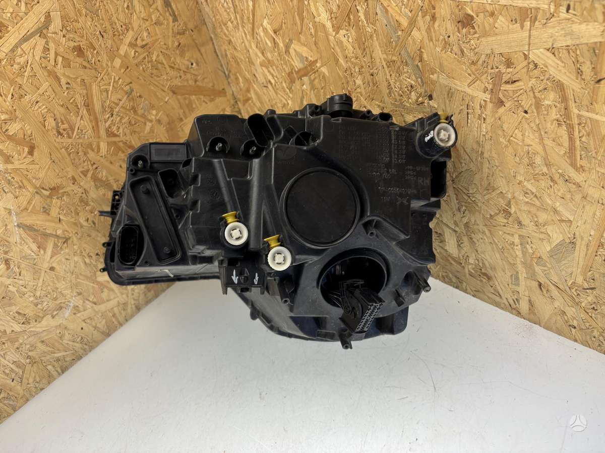 Skoda Karoq, 57B941016B, Cen27567