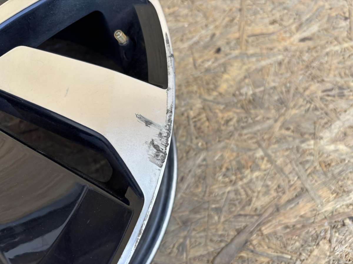 Volkswagen Arteon, 3G8601025P, Cen27612