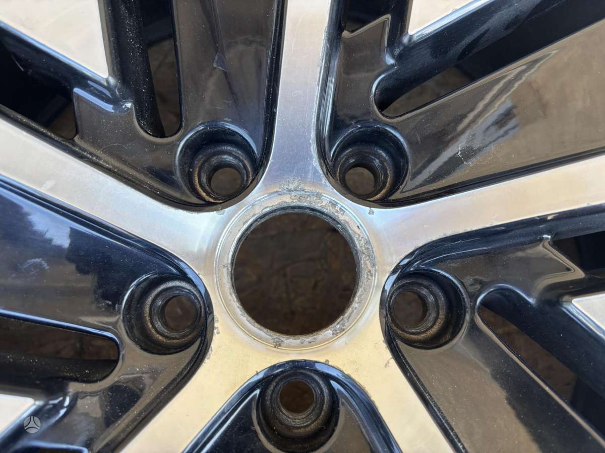Volkswagen Arteon, 3G8601025P, Cen27612