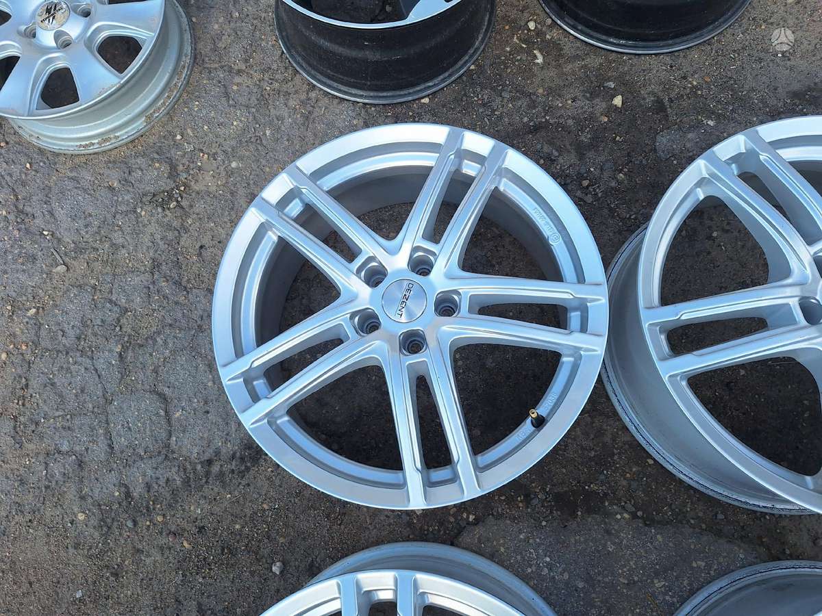 Dezent VW 8j ET45, light alloy, R19
