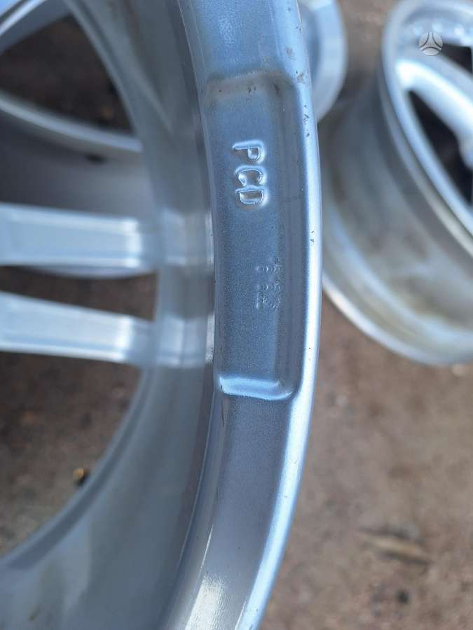 Dezent VW 8j ET45, light alloy, R19