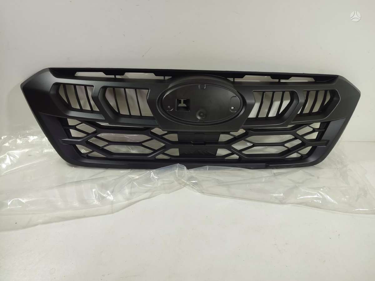 Subaru Outback, 91121AN29A 57704AN20A, front grill