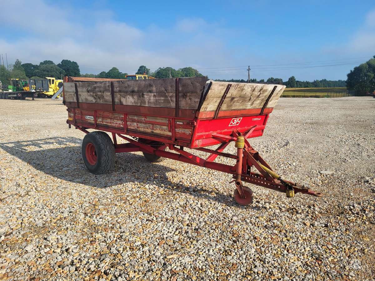 JF AV40, manure shakers, compost shredders
