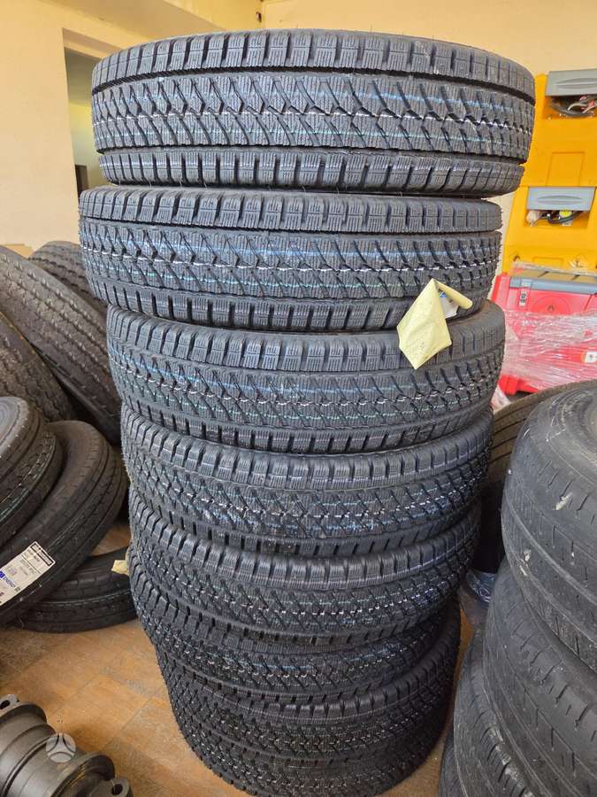 Bridgestone Blizzak W810, winter 185/75 R16
