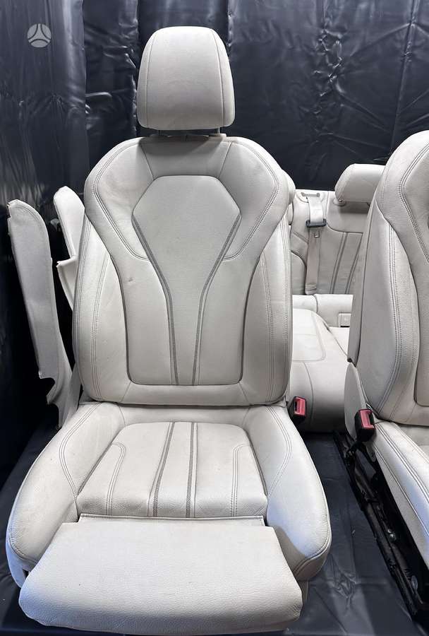BMW 640 Gran Turismo сиденья