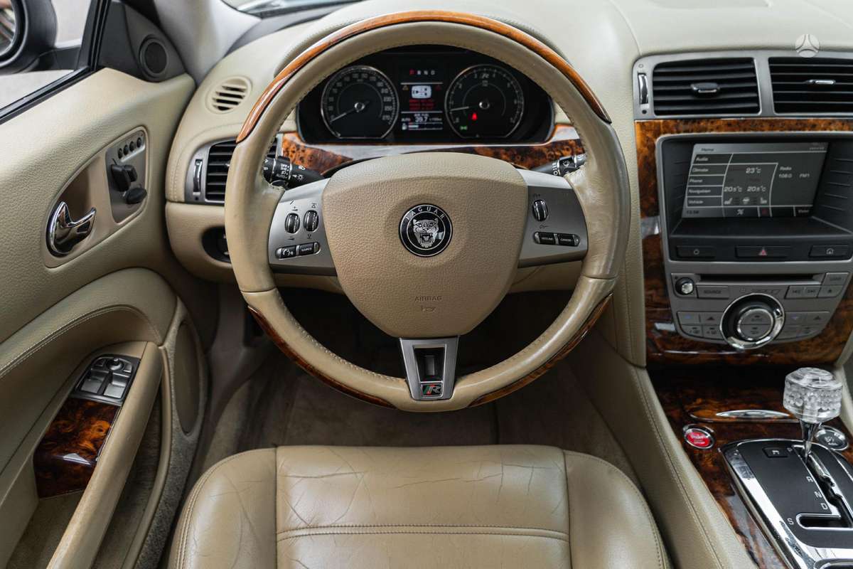 Jaguar XKR, 4.2 l., coupe