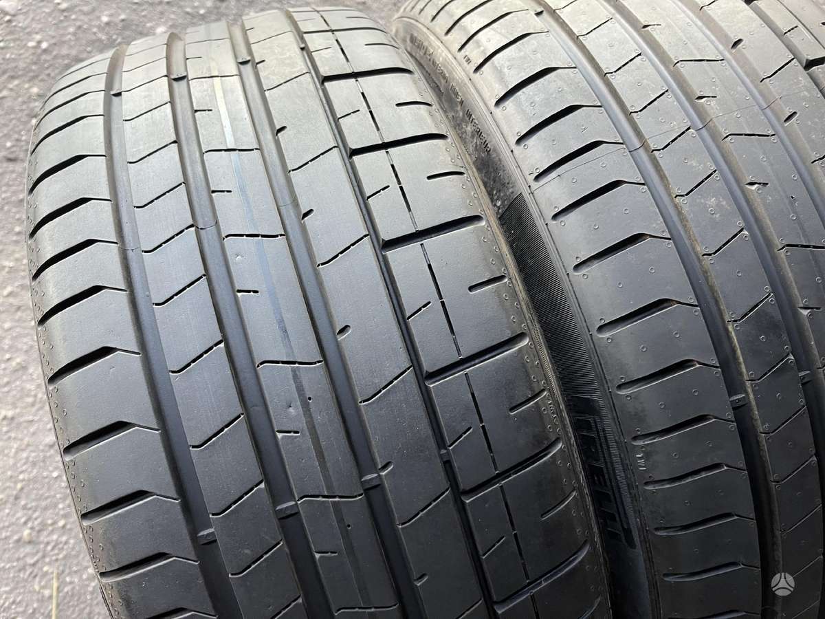 Pirelli PZero pz4, летние 235/35 R19