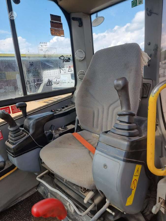 Volvo ECR 88D, экскаваторы