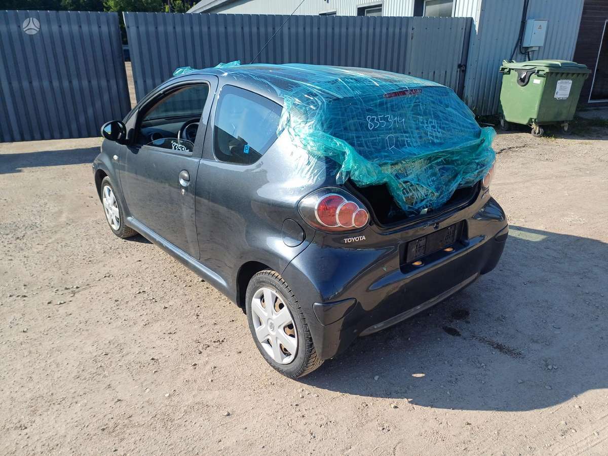 Toyota Aygo dalimis