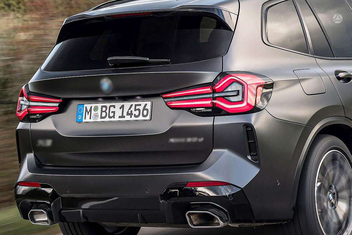 BMW X3 lights