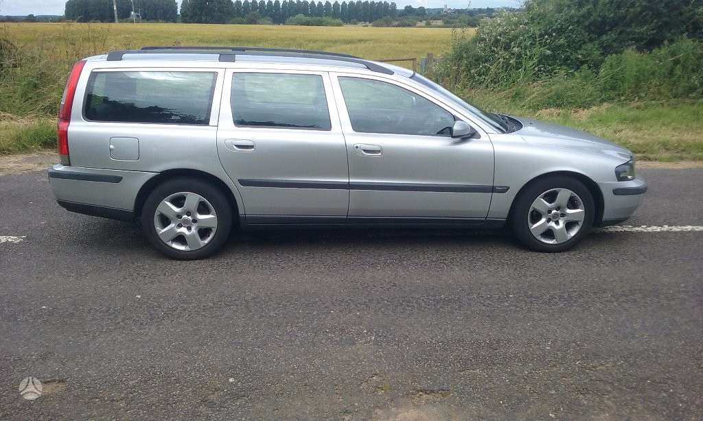 Volvo V70 по частям