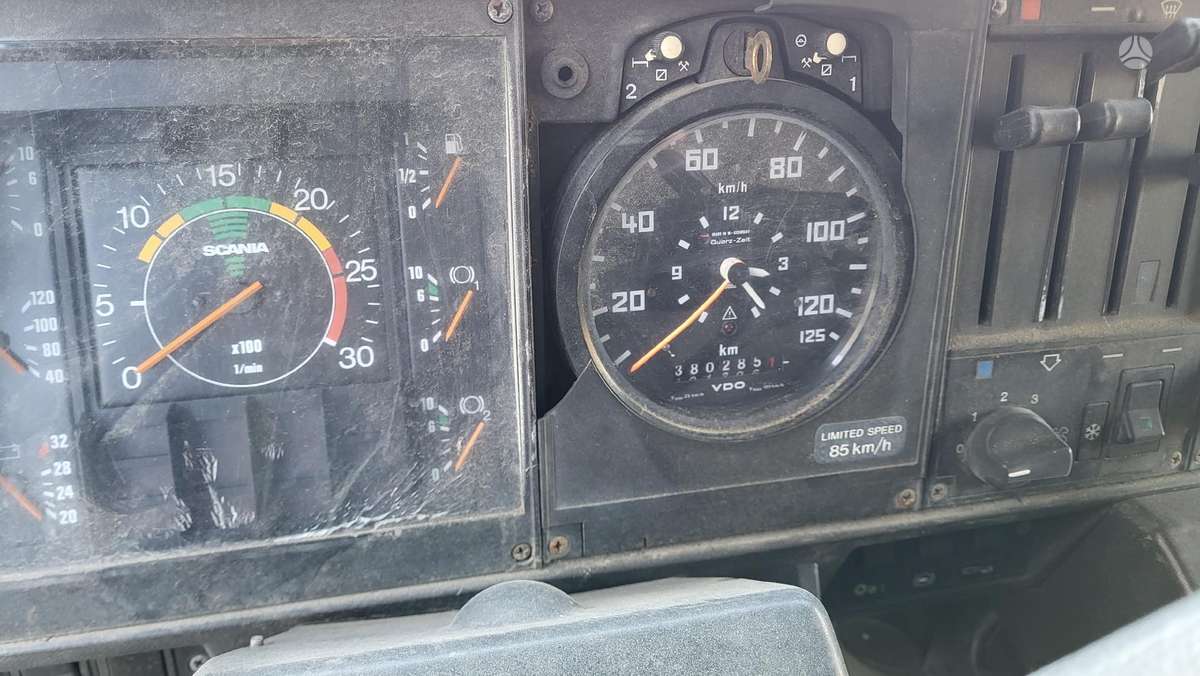 Scania R 142H 6X2, single sleeper