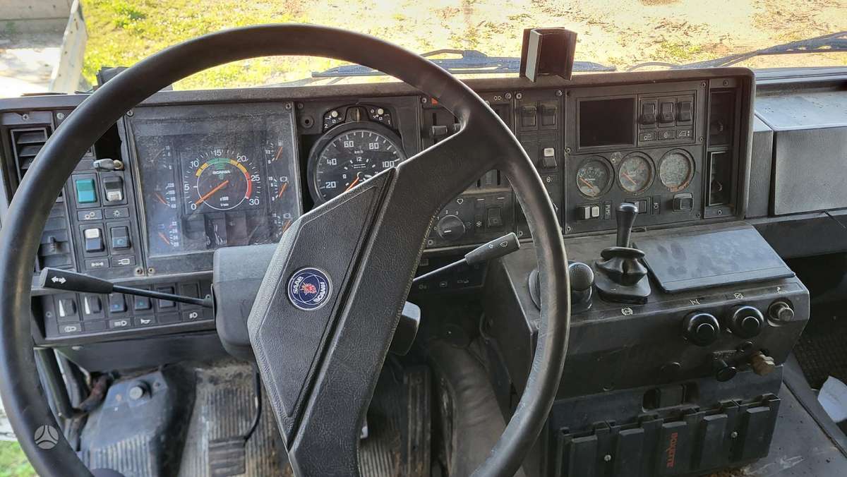 Scania R 142H 6X2, single sleeper