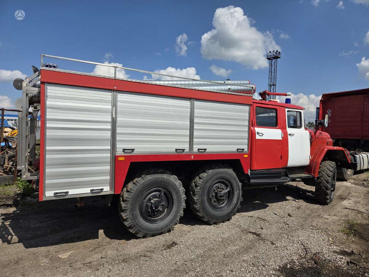 ZIL 131, autocisternos