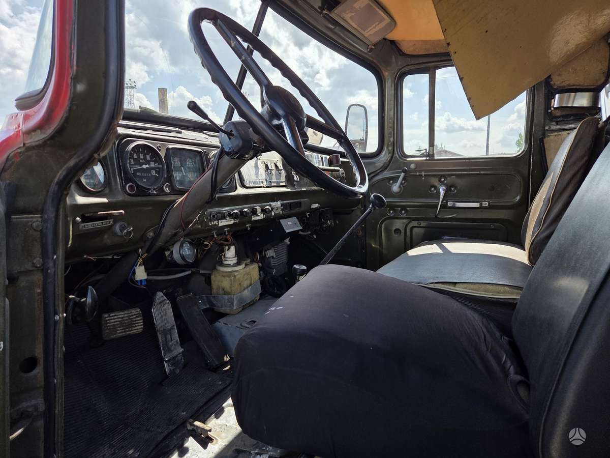 ZIL 131, autocisternas