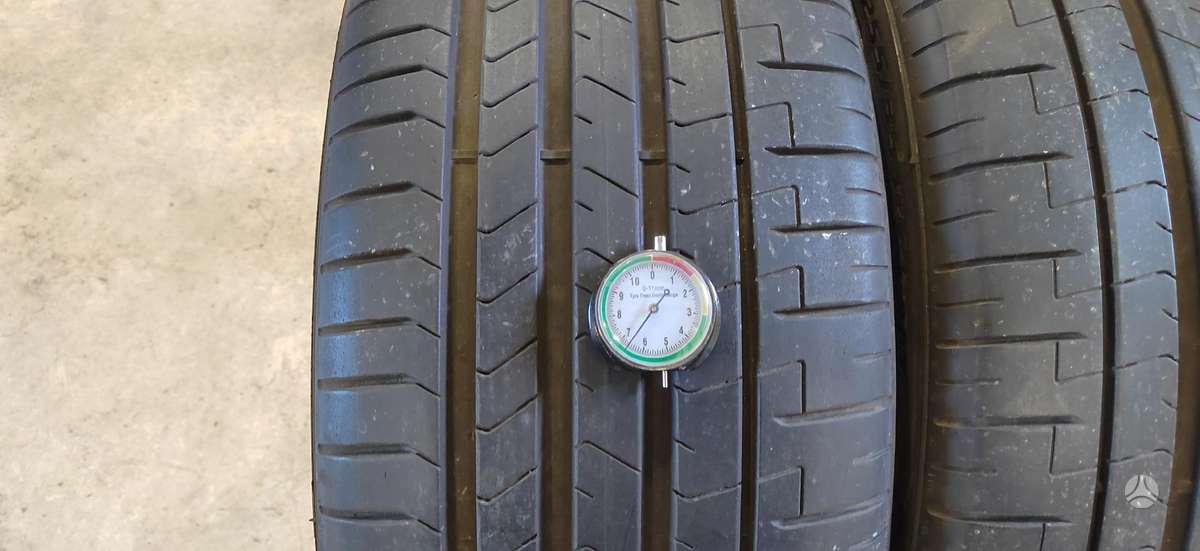 Pirelli P Zero PZ4, летние 205/40 R18