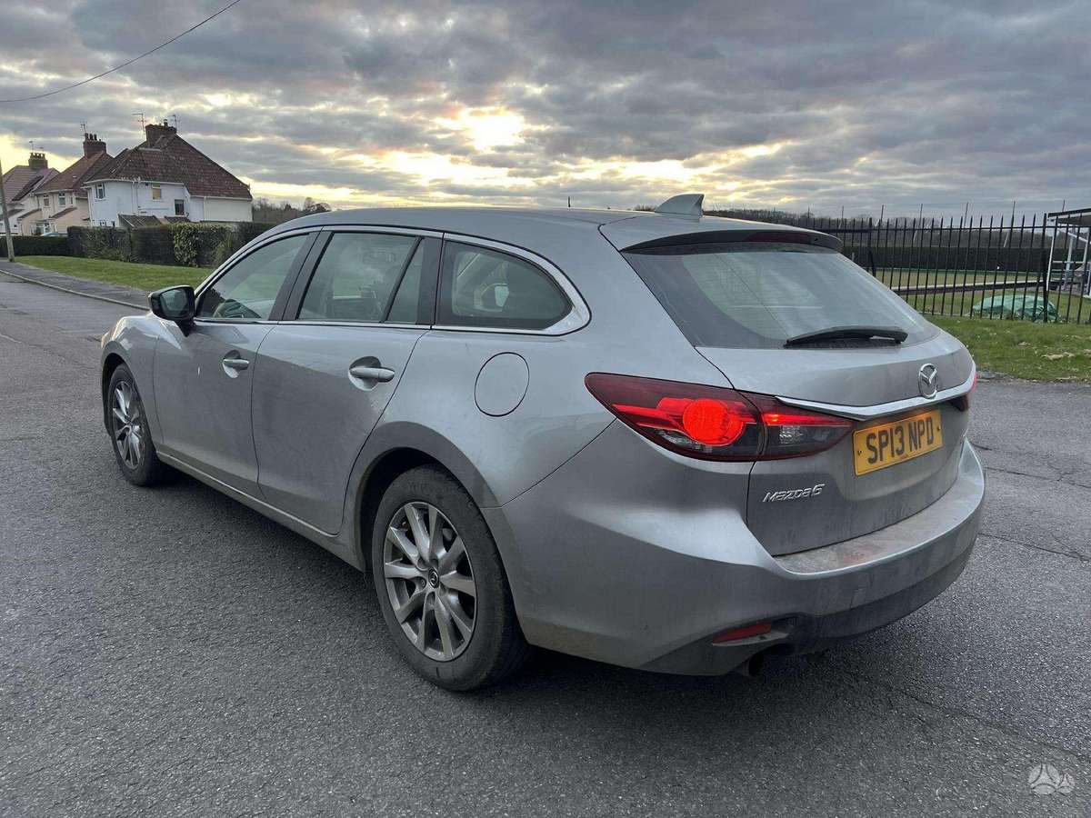 Mazda 6 Dalis siunciu detali vysylaju