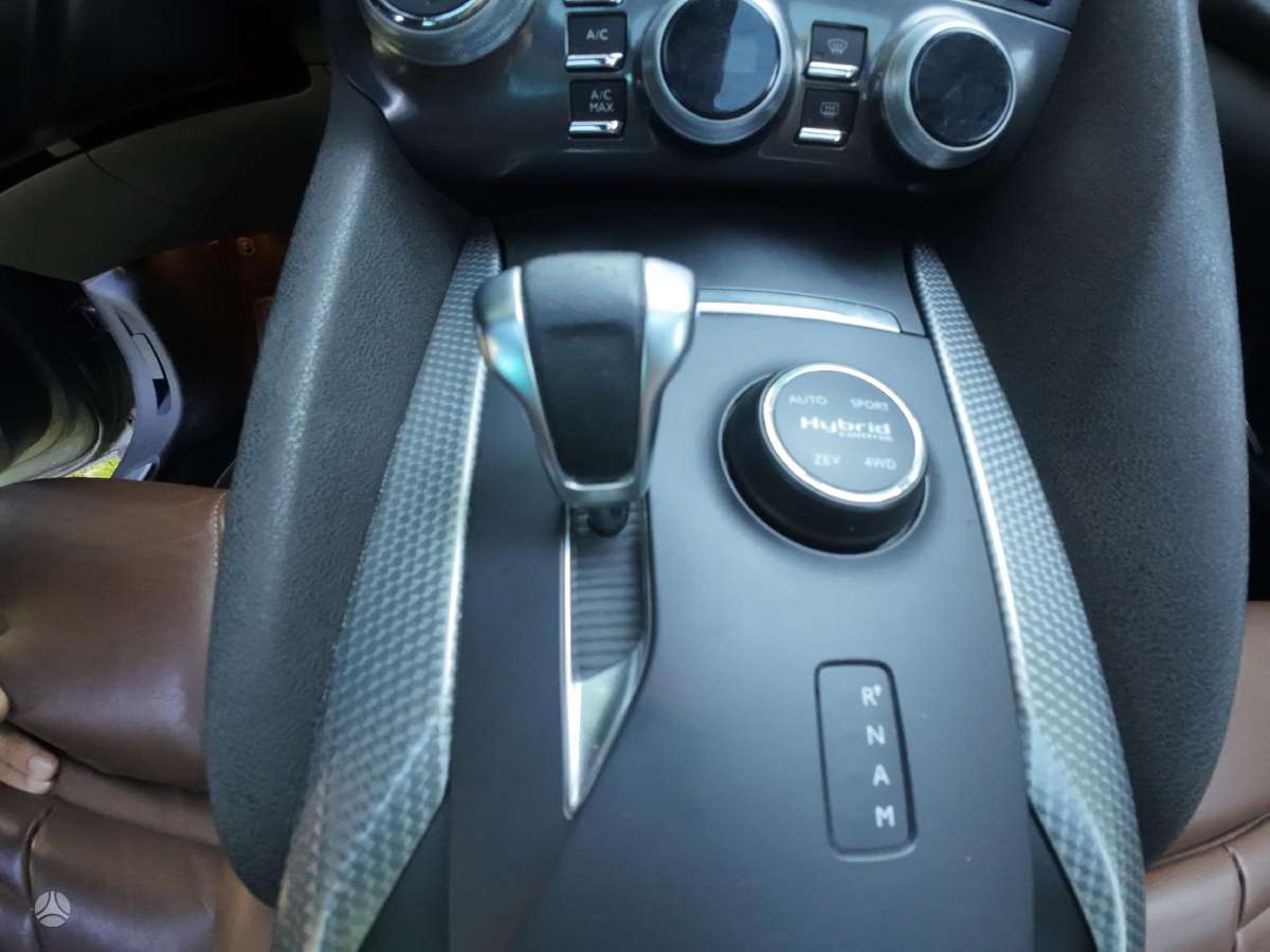 Citroen DS5, 2.0 l., hatchback