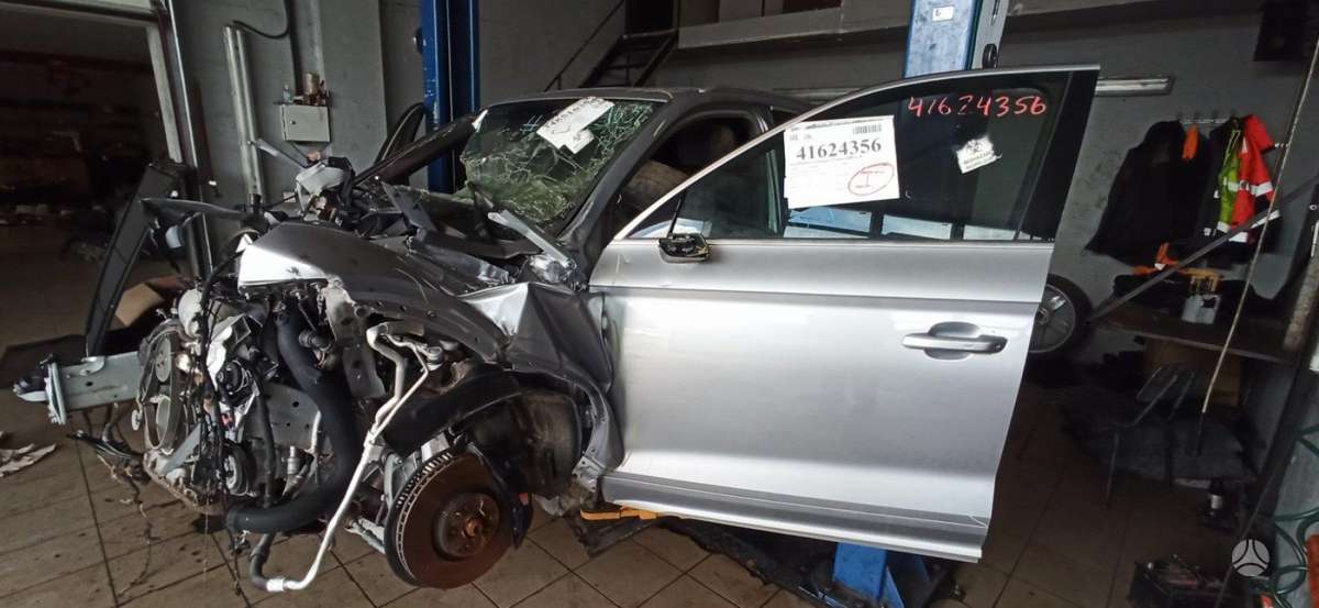 Audi SQ5 по частям
