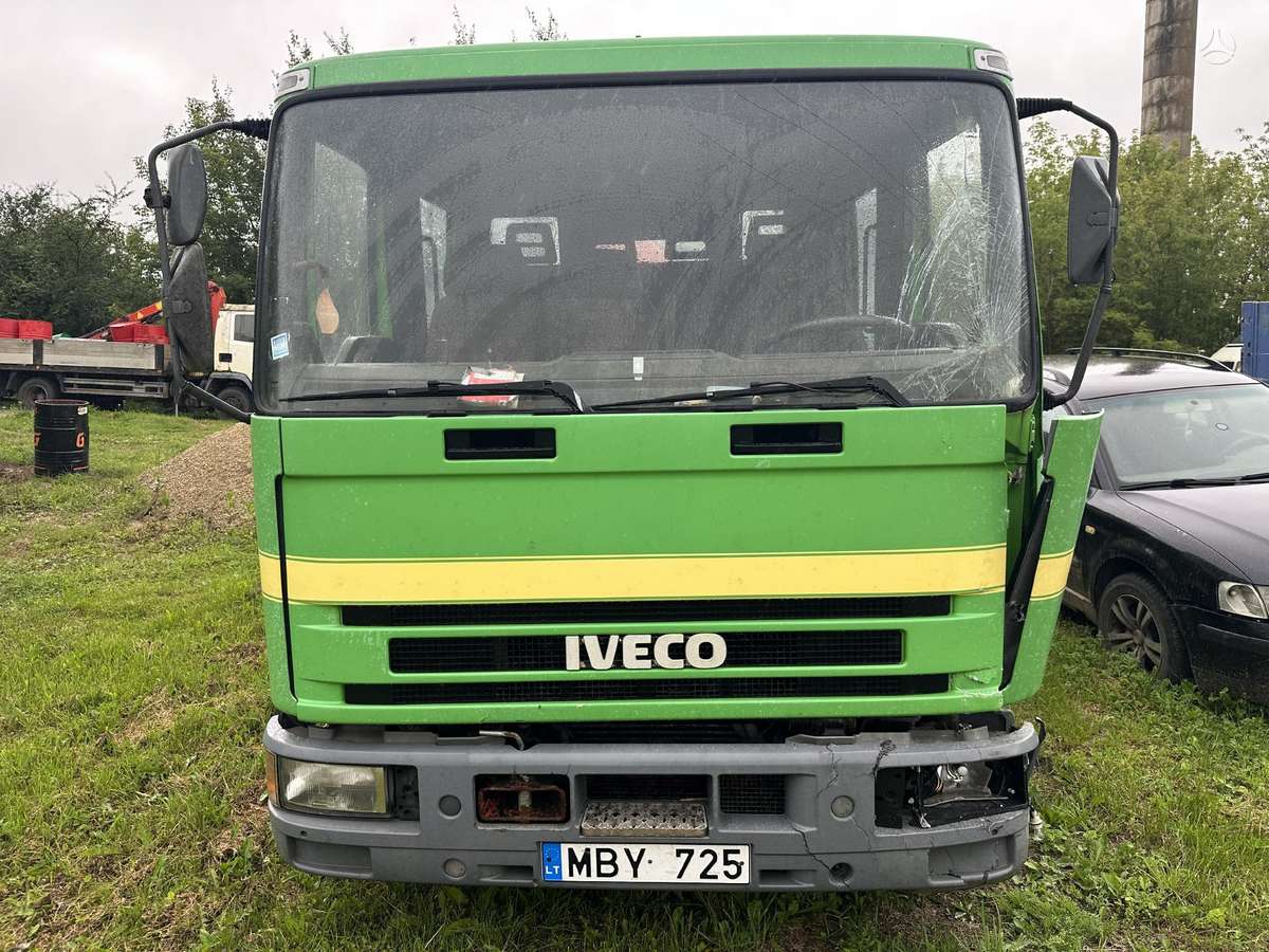 Iveco 80E15, crane trucks
