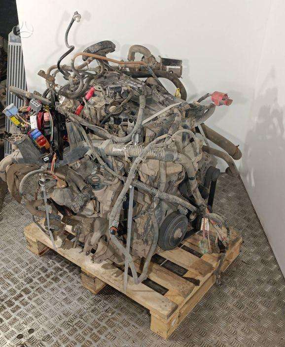 Renault Master, M9T 704, engine
