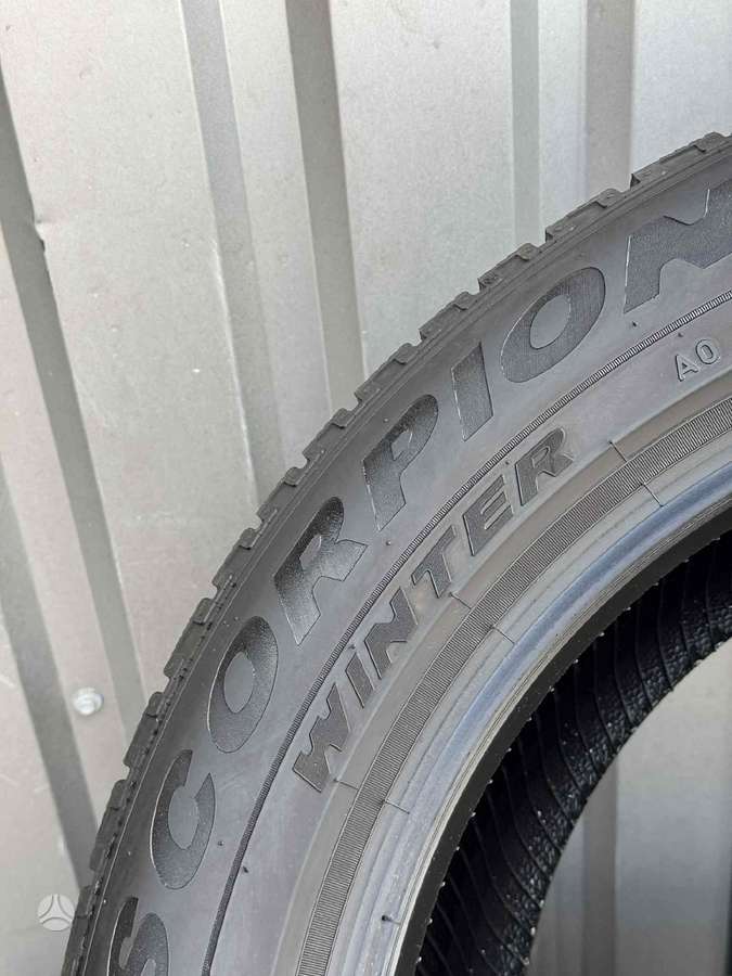 Pirelli SCORPION WINTER, winter 235/55 R19