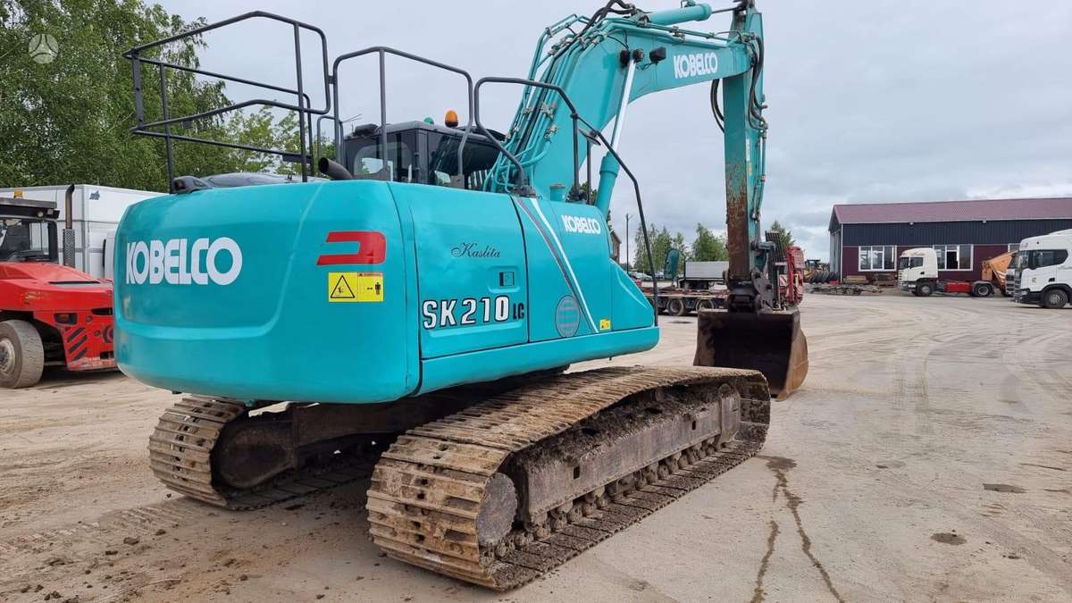 Kobelco SK 210 LC-9, ekskavatoriai