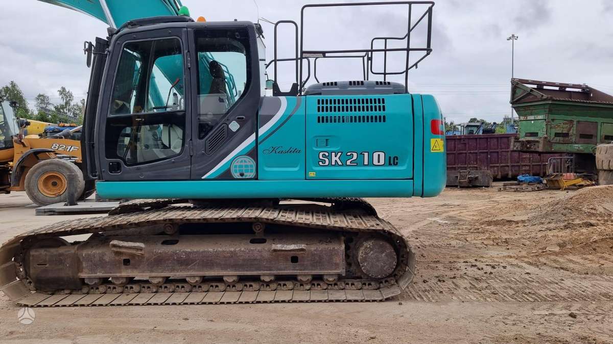 Kobelco SK 210 LC-9, ekskavatoriai