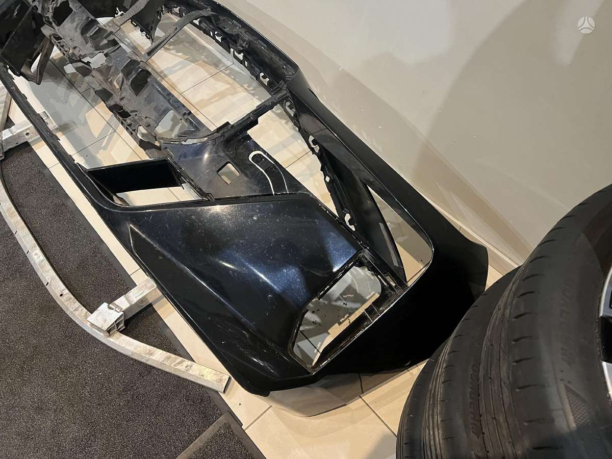 BMW 7 serija bumper reinforcement, bumpers
