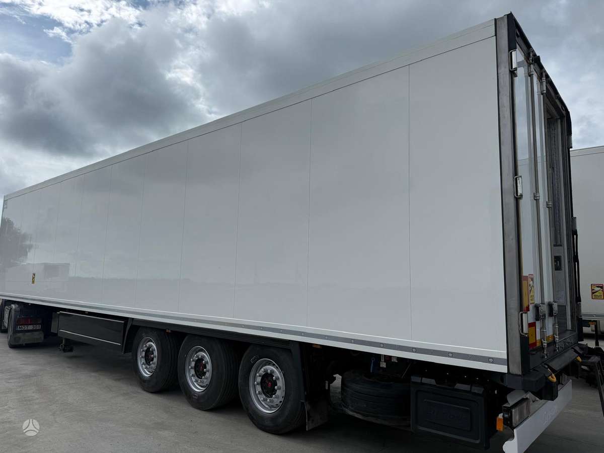 Krone Douplex FP60 Carrier Vector 1550, refrižerātori