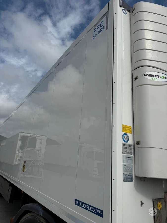 Krone Douplex FP60 Carrier Vector 1550, refrižerātori