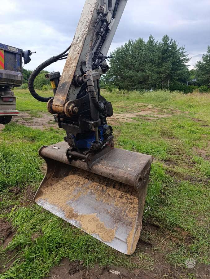 Takeuchi TB290, statybos transporto nuoma
