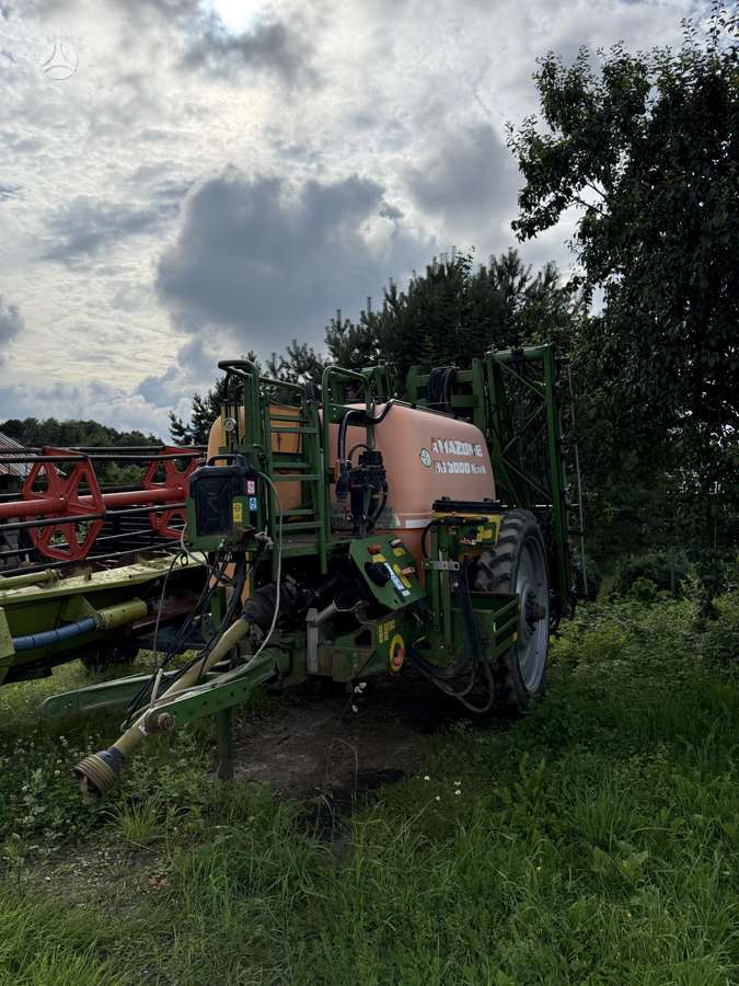 Amazone UG 3000 Nova, разбрызгиватели