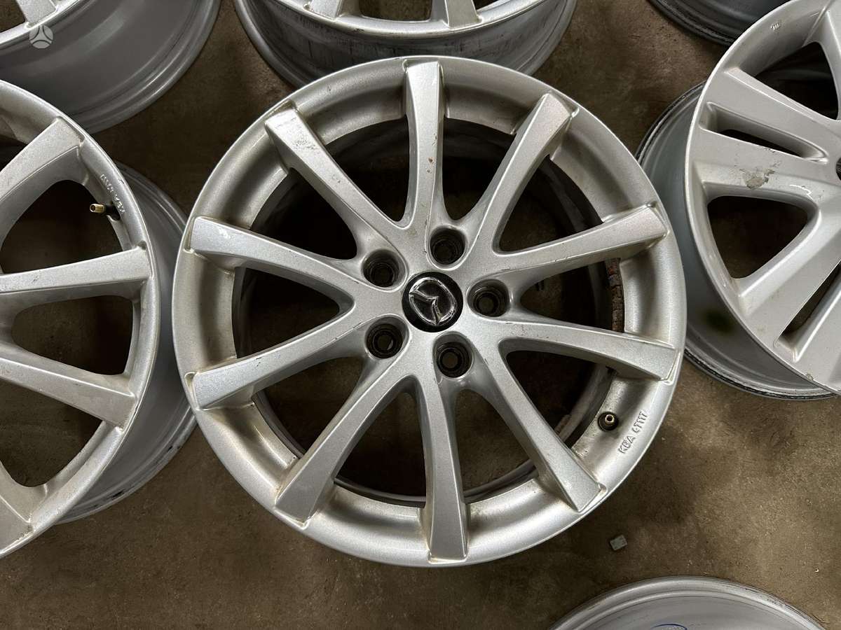 Mazda, vieglmetāla, R17