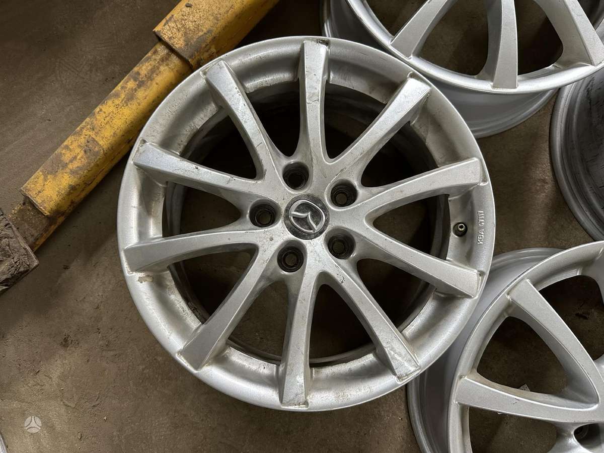Mazda, vieglmetāla, R17