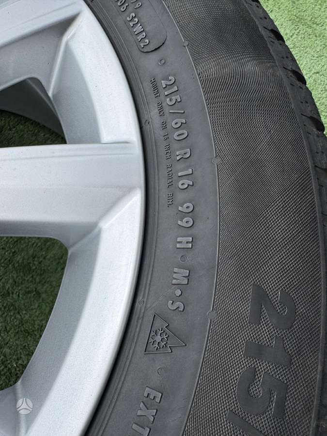 Continental, всесезонные 215/60 R16