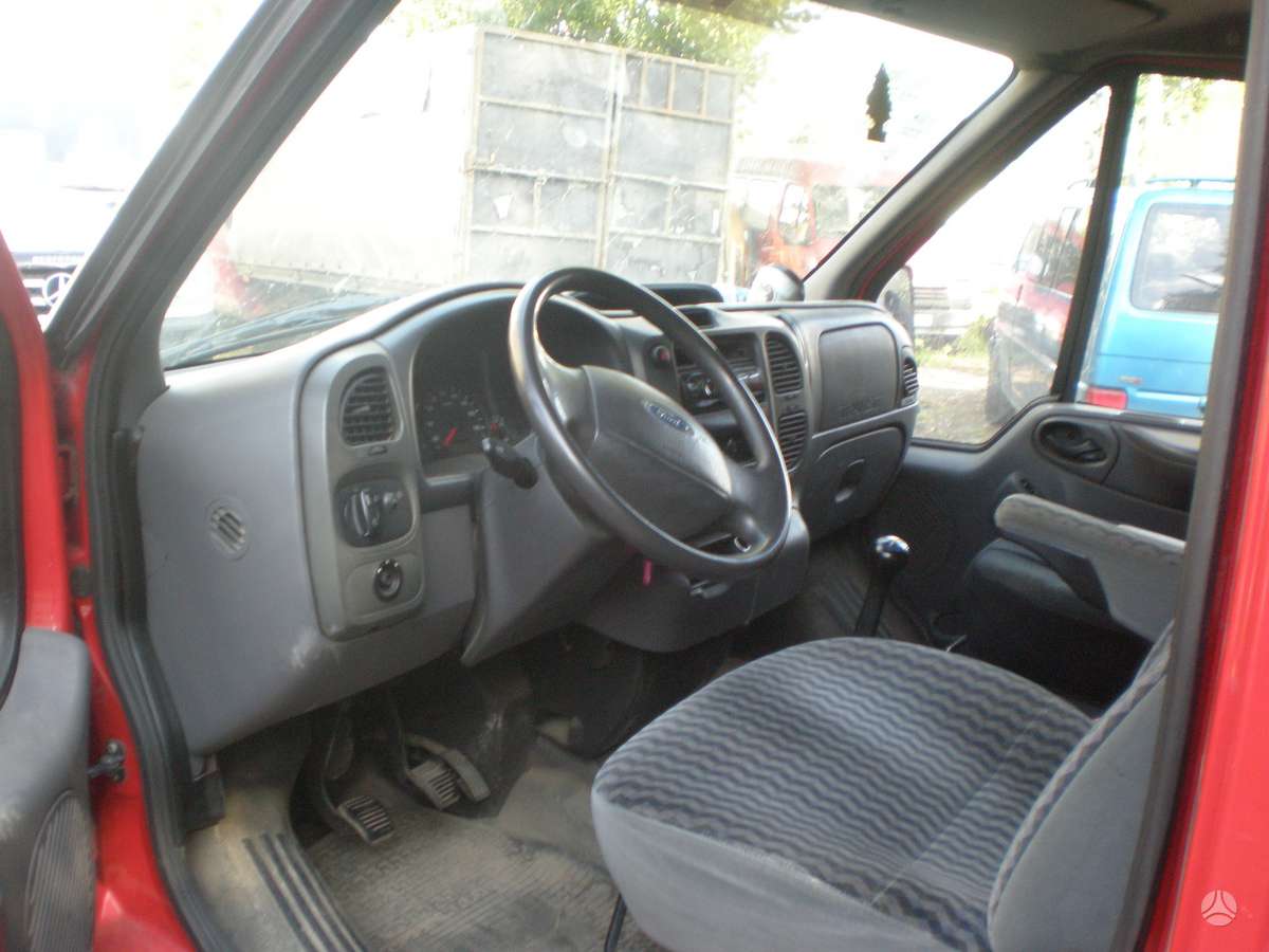Ford Tranzit, грузовые микроавтобусы