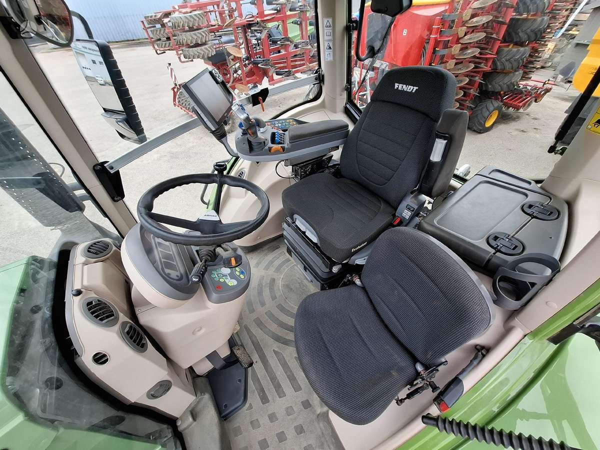 Fendt 828 Vario ProfiPlus (new engin, тракторы