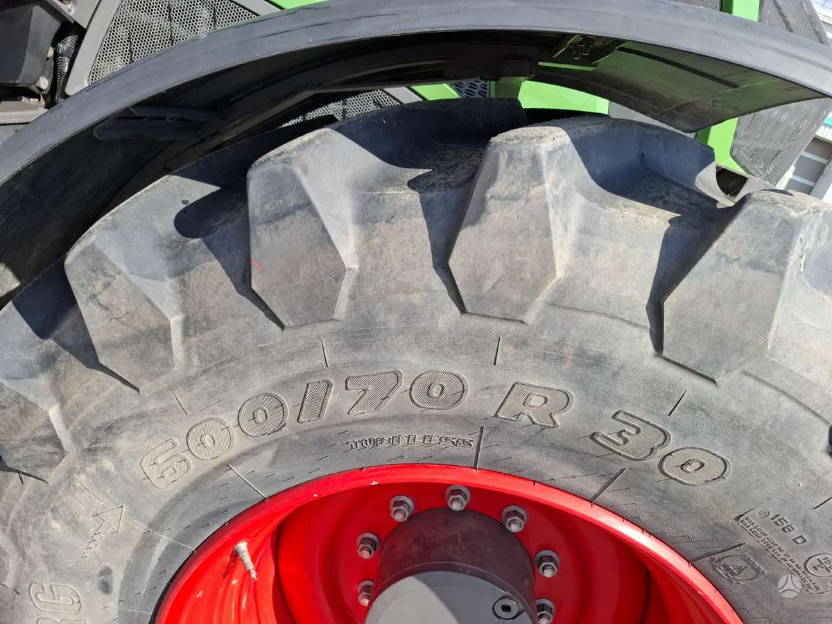 Fendt 828 Vario ProfiPlus (new engin, тракторы