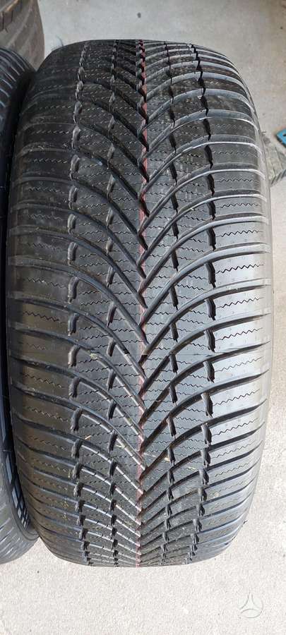 Firestone, всесезонные 215/55 R17