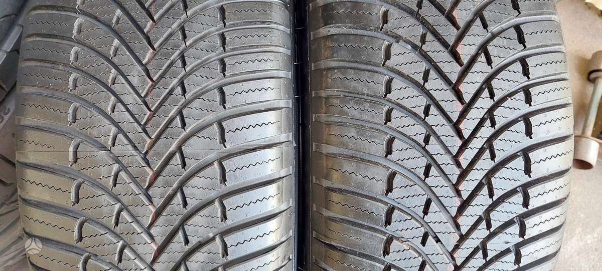 Firestone, всесезонные 215/55 R17
