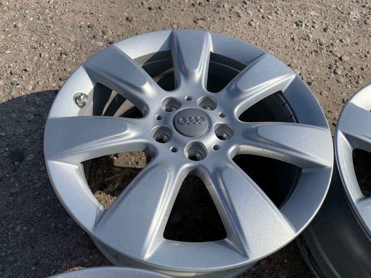 Audi ORGINALUS - 7.5J, ET52, light alloy, R17
