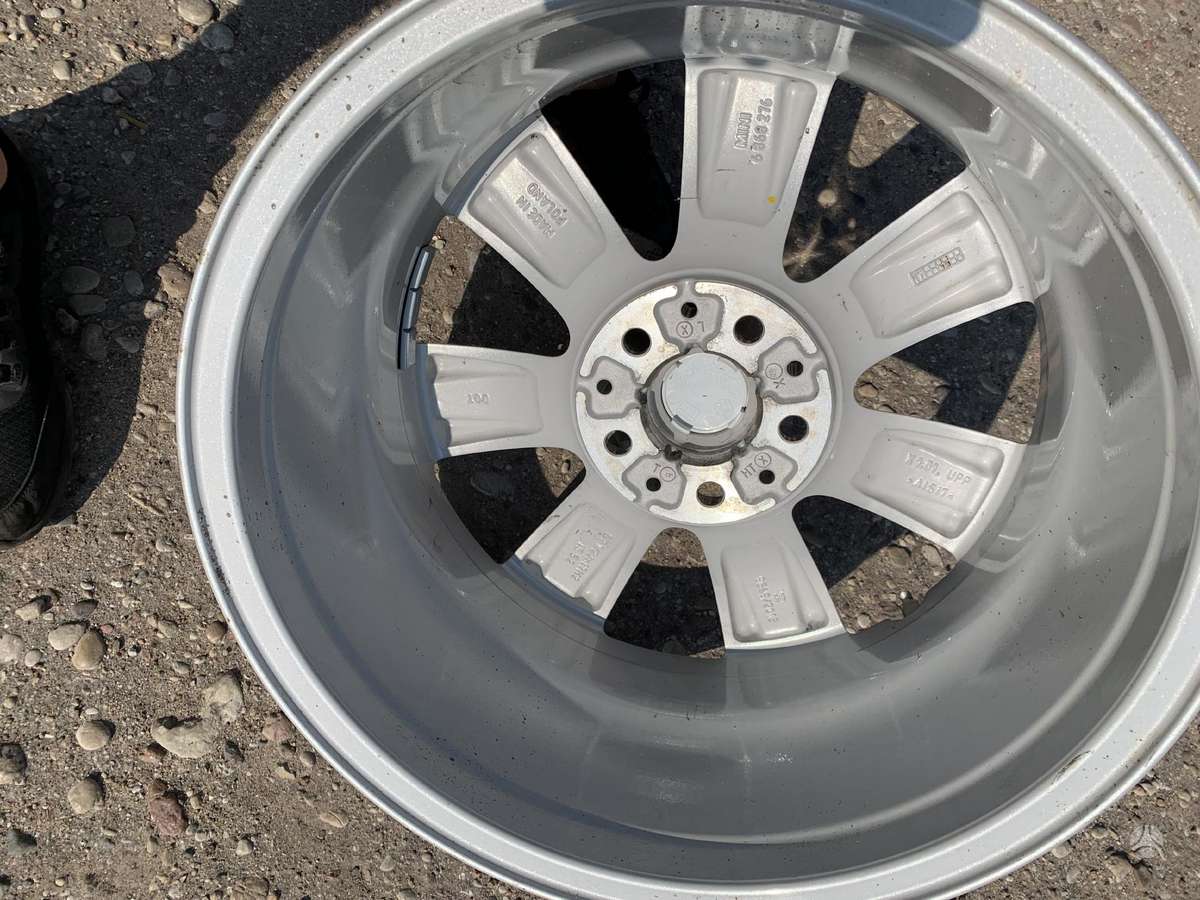 Audi ORGINALUS - 7.5J, ET52, легкосплавные , R17