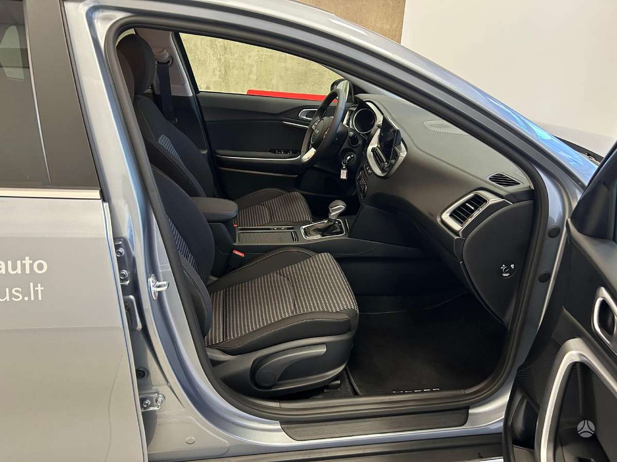 Kia XCeed, 1.5 l., Хэтчбек