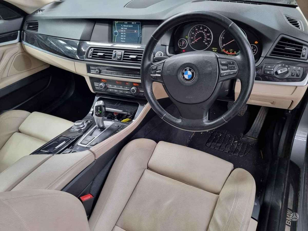 BMW 5 serija